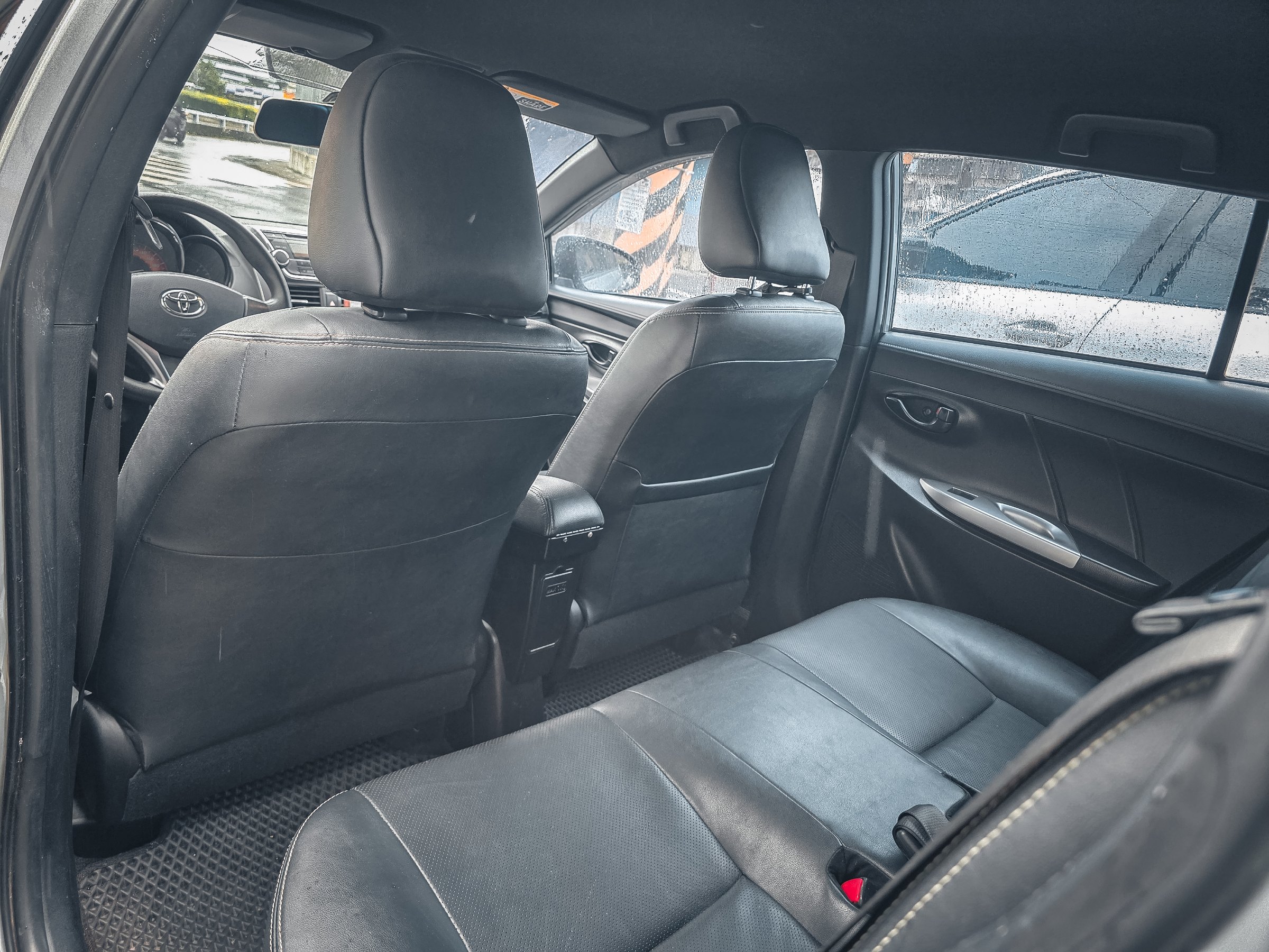 2016 toyota yaris 經典版 照片 9
