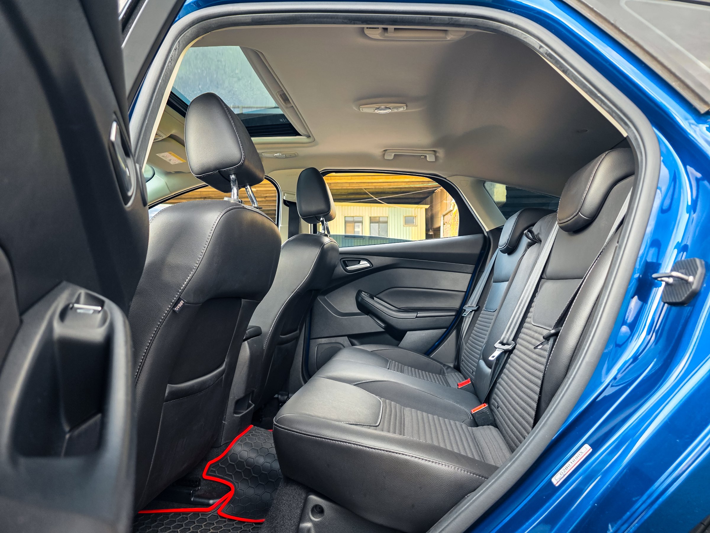2016 Ford Focus 照片 11