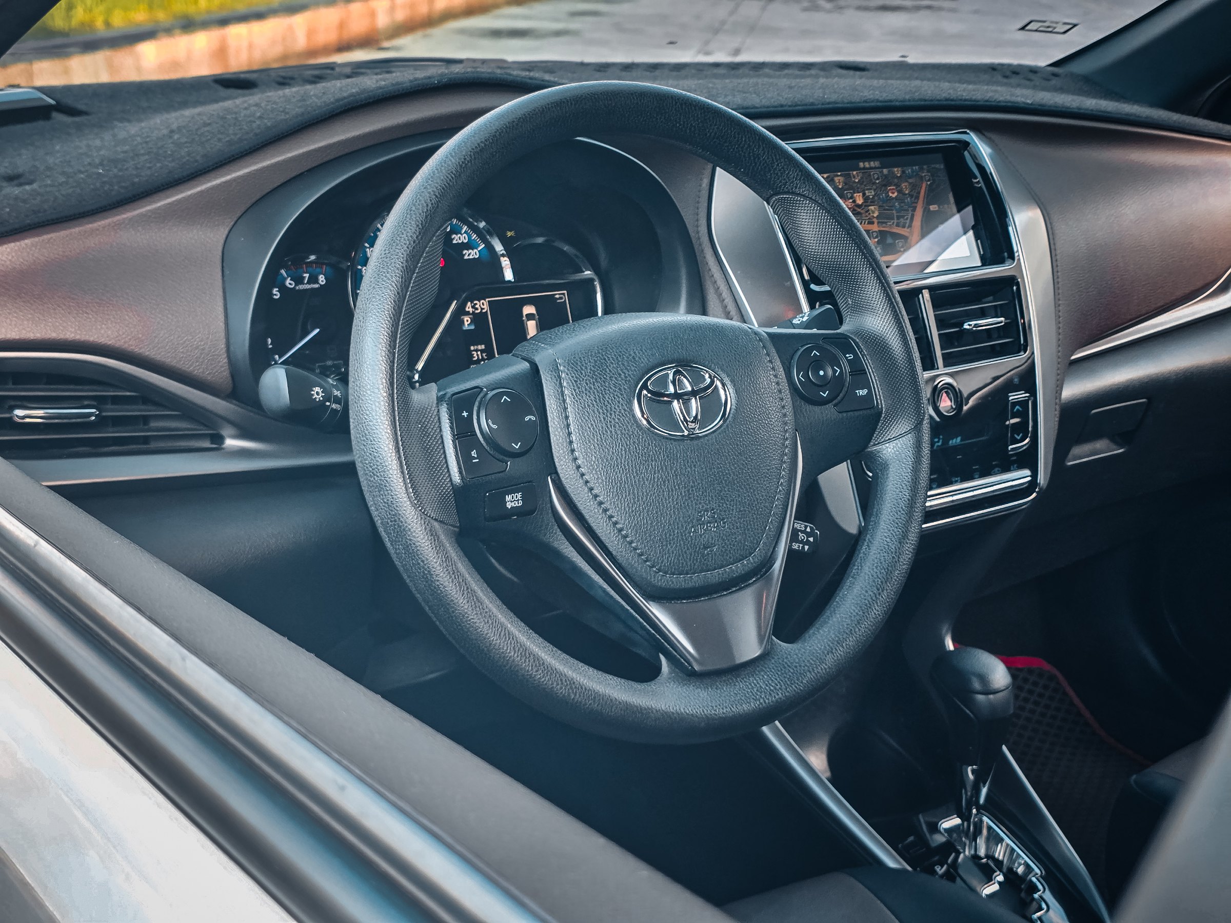 2021 toyota Yaris 1.5豪華 照片 3