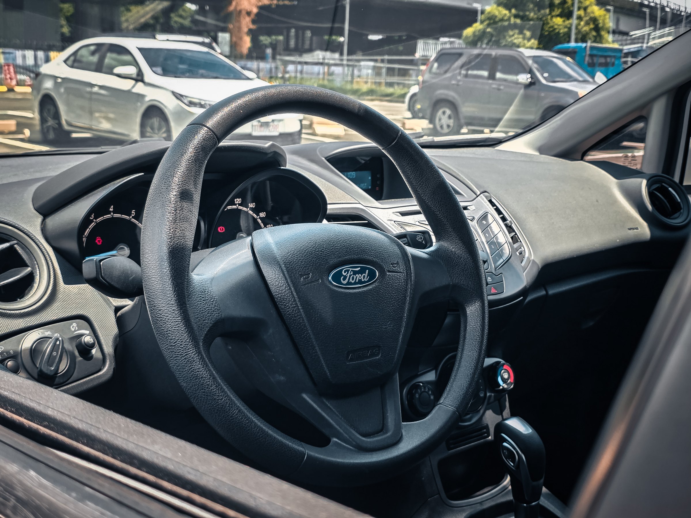 2014 Ford Fiesta 照片 3
