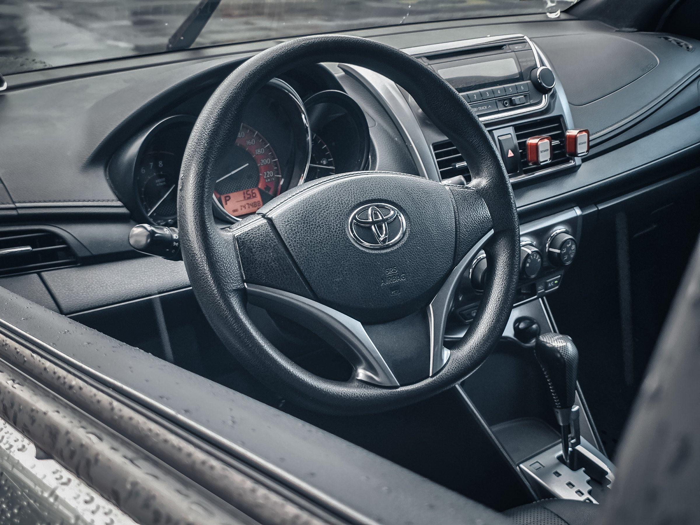 2016 toyota yaris 經典版 照片 3