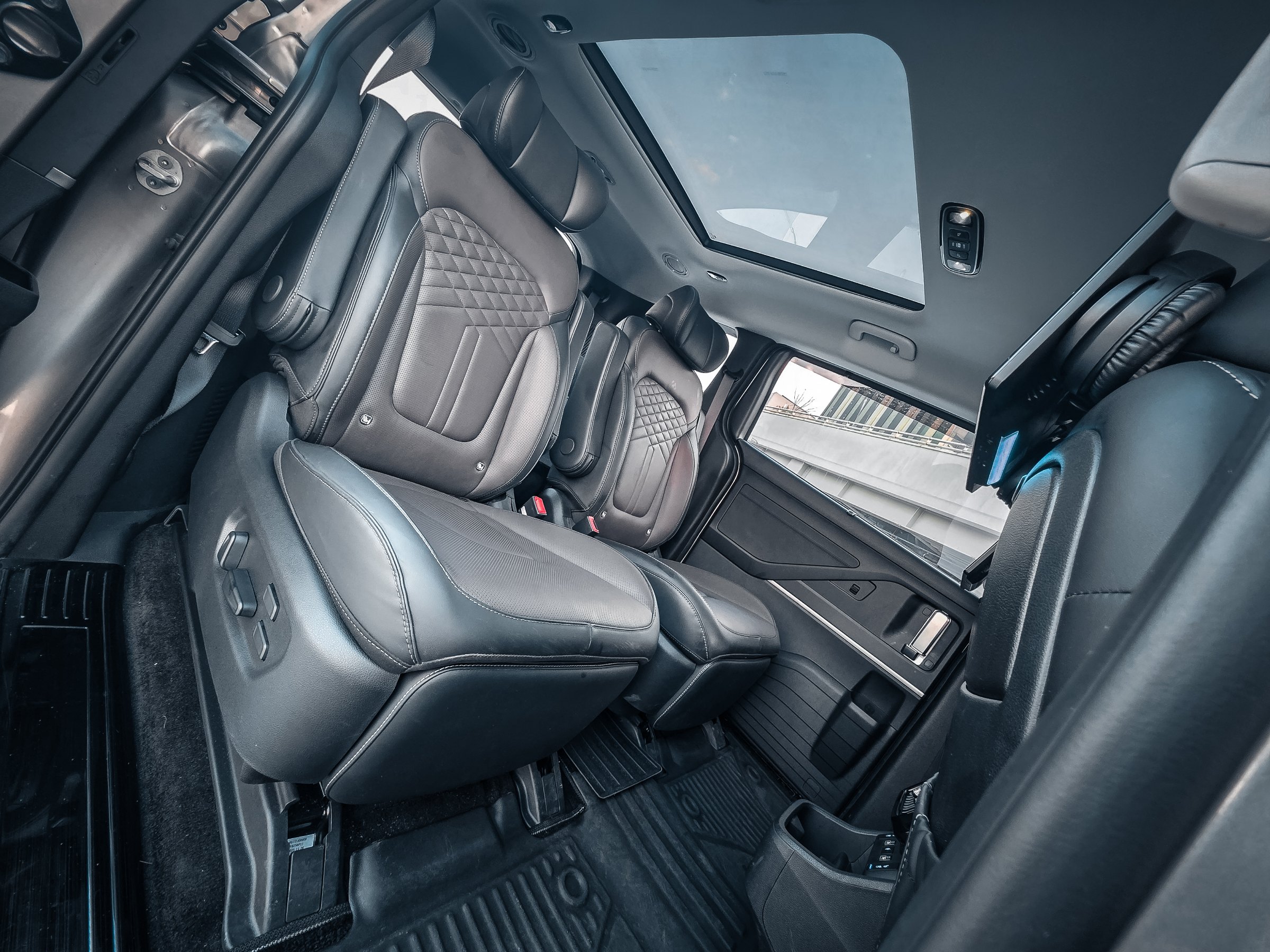 2025 Hyundai Custin GLT-D 2.0 照片 15
