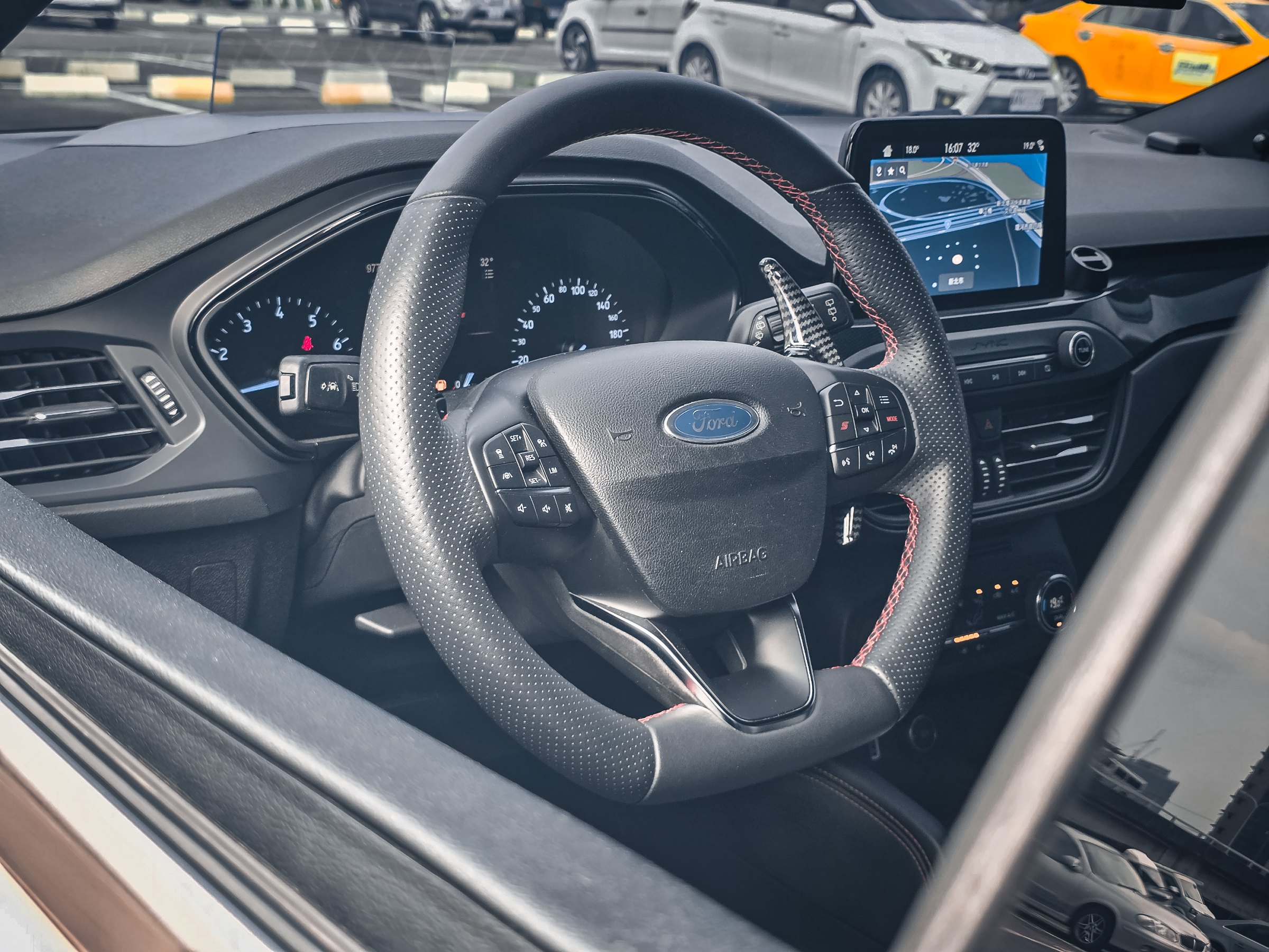 2019 Ford Focus ST LINE 照片 3