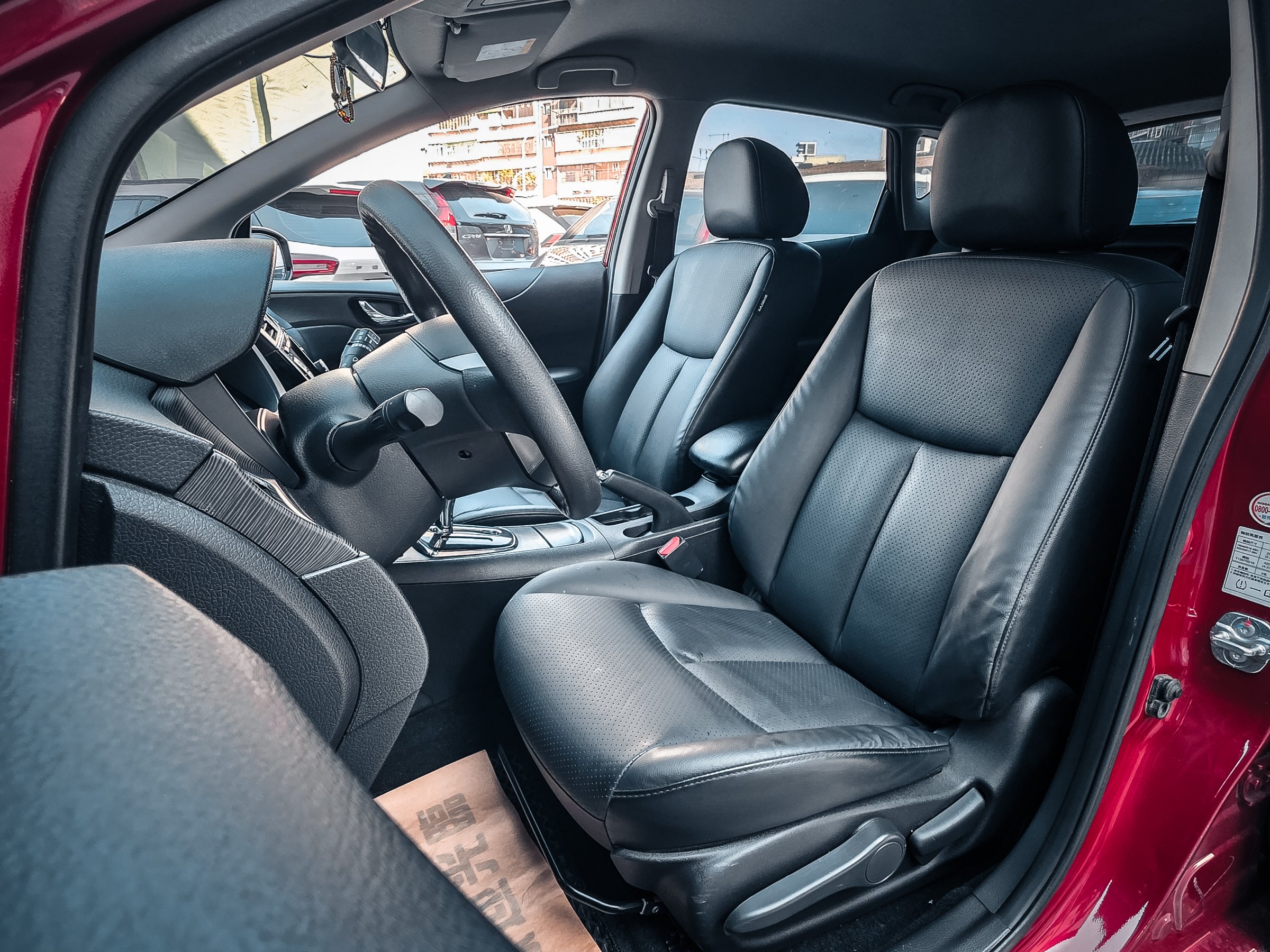 2016 Nissan Tiida 豪華影音版 照片 10